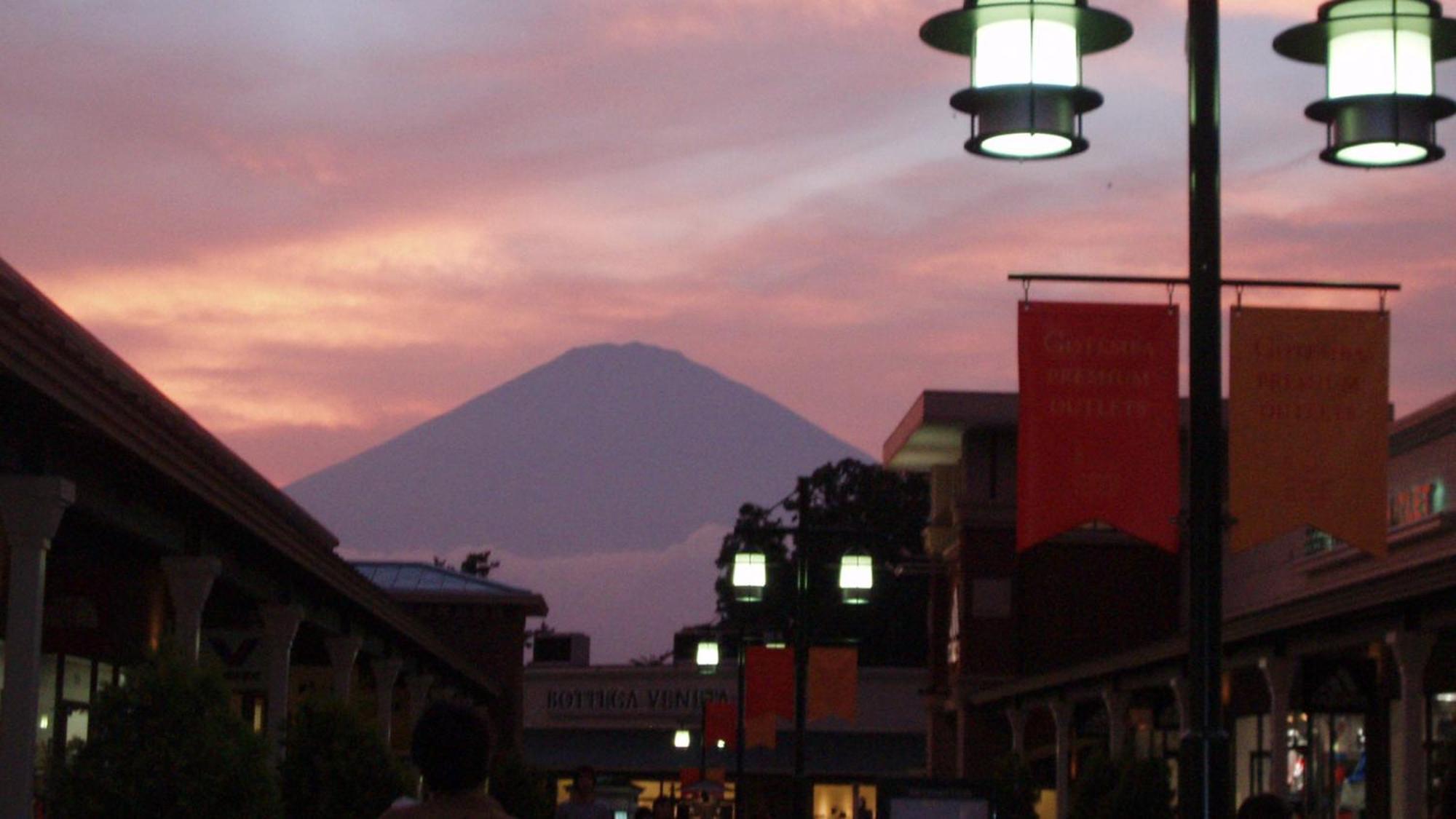 Toyoko Inn Gotemba Ekimae Экстерьер фото